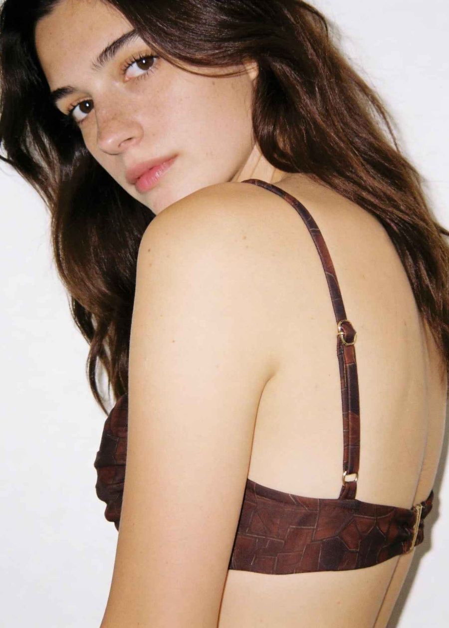 Alma Bikini Set · Cacao Mosaic · Vista posteriore · High-cut brasiliano palette cacao